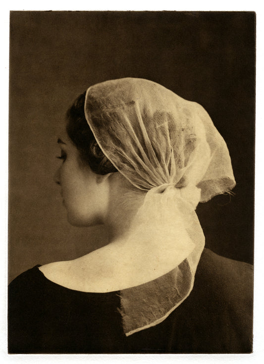 Coiffure - Photogravure by Ray Bidegain